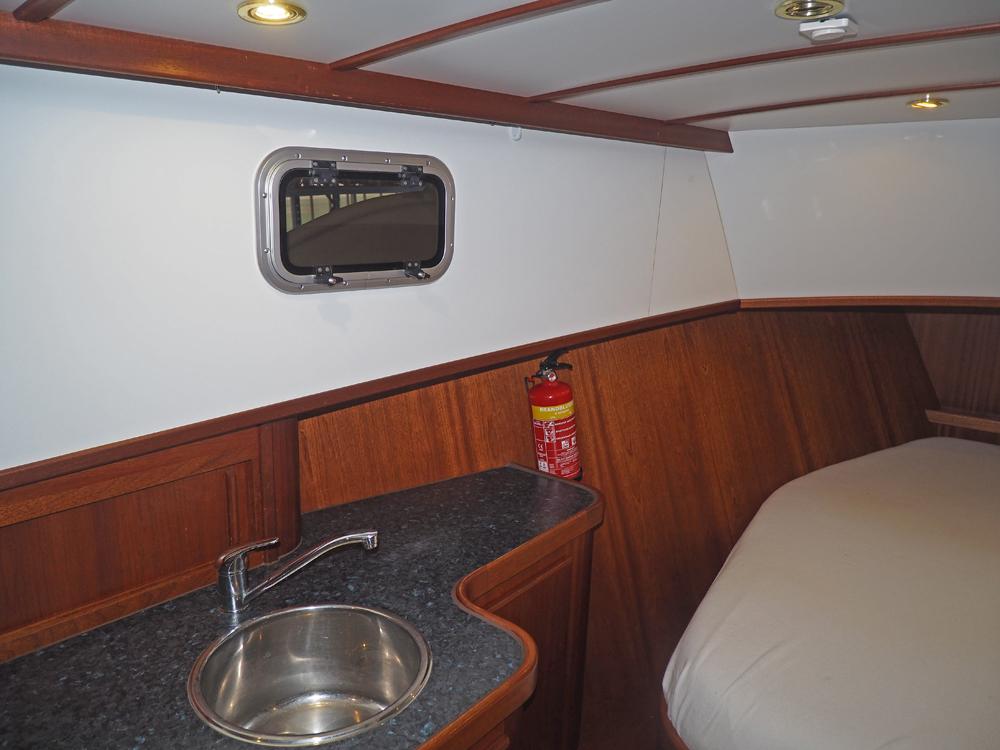 Fore ship, Accommodation